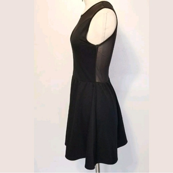 *sold*For Love and Lemons size XS Lulu Dress - Picture 4 of 8